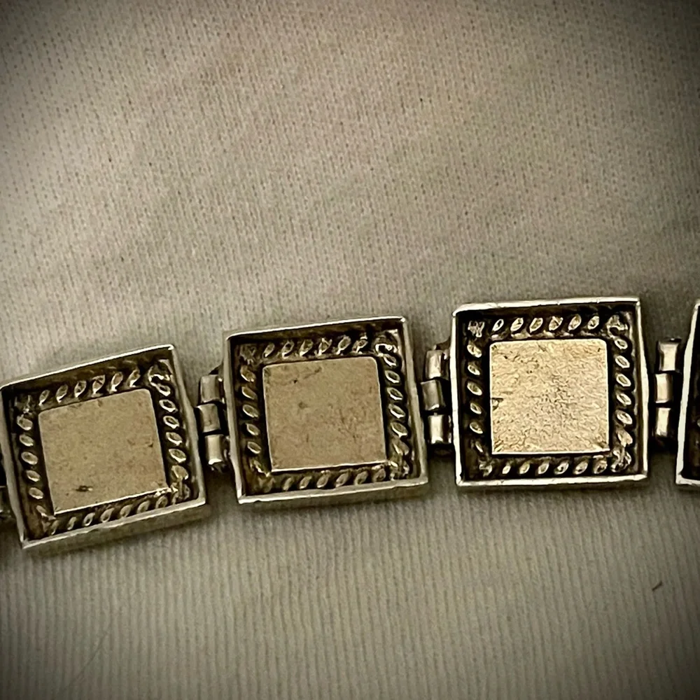 Turquoise Bracelet in Silver - Picture 6 of 7